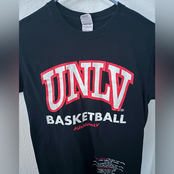 UNLV Basketball Tee For Woman Size Small * Large Front Print - Picture 2 of 7